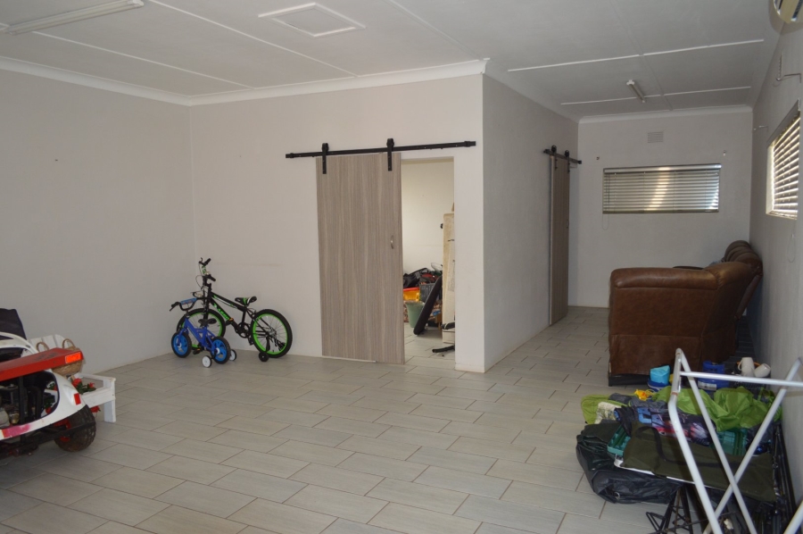 4 Bedroom Property for Sale in Stilfontein Ext 4 North West